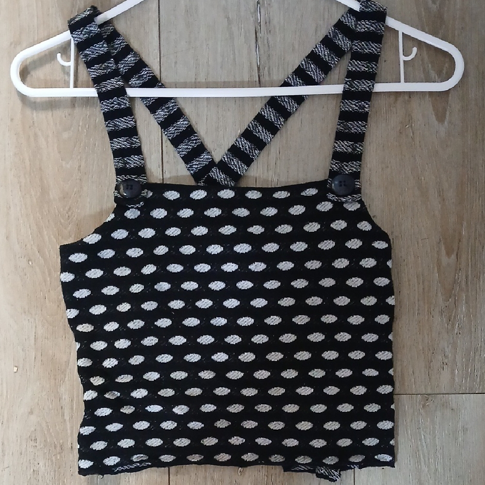 Black and White Sleeveless Fitted Crop Tank Top